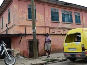 مبنى في اكرا استخدمه محتالون كسفارة اميركية لعشر سنوات
