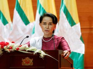 الزعيمة البورمية اونغ سان سو تشي