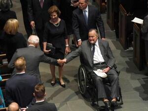 جورج بوش الاب