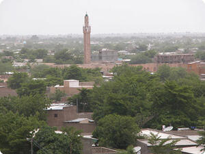 تشاد تغلق السفارة القطرية وتطرد دبلوماسييها