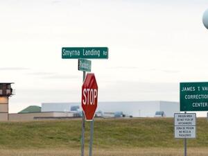 احتجاز رهائن بسجن في ولاية ديلاوير الأميركية
