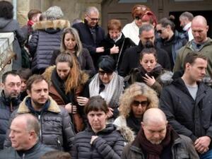 مسيحيون ومسلمون في فرنسا رفعوا الصلاة على نية ضحايا الهجمات

