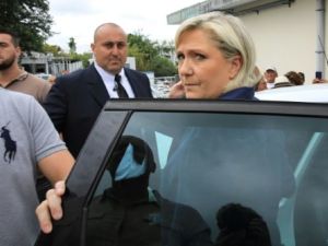 مرشحة اليمين الفرنسي المتطرف الى الانتخابات الرئاسية، مارين لوبن