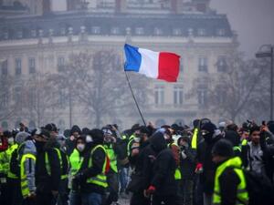 من مظاهرات أصحاب السترات الصفراء في باريس
