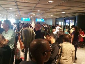 إخلاء مبنى للركاب بمطار فرانكفورت بسبب تهديد أمني

