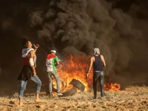 شهيد و40 مُصابًا برصاص الجيش الاسرائيلي في غزة
