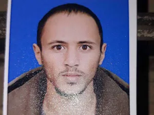حماس تنشر صورة واسم مشتبه به في تفجير موكب الحمد الله