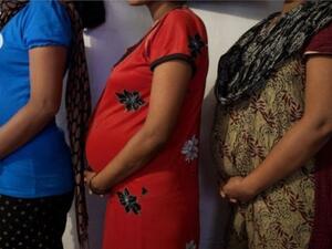 اعتقال طبيب هندي أجرى عملية قيصرية وهو سكران

