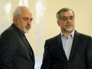 حسين فريدون شقيق الرئيس الايراني حسن روحاني مع وزير الخارجية محمد جواد ظريف

