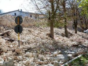 آلاف بلا مأوى في ايطاليا بعد الزلزال

