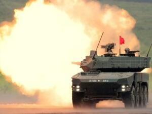 مدرعة تابعة لقوات الدفاع الجوي اليابانية 
