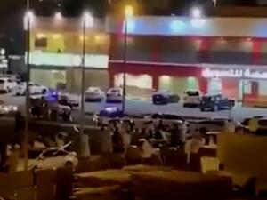 صورة ماخوذة من احد الفيديوهات المسجلة لاشتباك الشرطة السعودية مع مطلوب في محافظة جدة