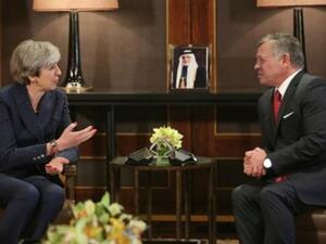 رئيسة الوزراء البريطانية تيريزا ماي خلال لقائها العاهل الاردني عبدالله الثاني في عمان
