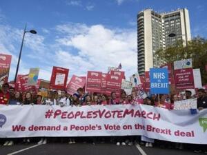 تظاهرات حاشدة في لندن للمطالبة باستفتاء جديد حول بريكست
