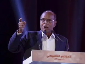 الرئيس التونسي السابق ورئيس حزب حراك تونس الإرادة المعارض محمد المنصف المرزوقي