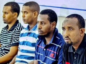 المتهمون الاربعة بشن الهجوم الذي اسفر بشاحنة مفخخة عن اكثر من 500 قتيل في تشرين الأول/اكتوبر 2017 في مقديشو
