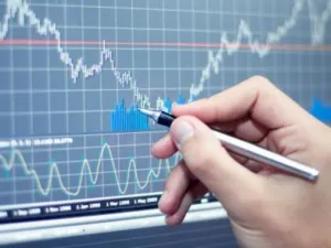 زلزال شدته 6 درجات يضرب غرب إيران