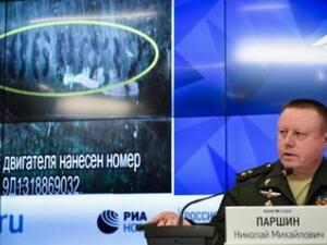 الجنرال الروسي نيكولاي بارشين خلال ايجاز صحافي حول الطائرة الماليزية التي تحطمت في الشرق الانفصالي الاوكراني

