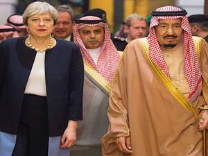 تيريزا ماي تصل إلى الرياض حاملة “رسالة قوية” بشأن اليمن

