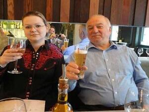 الجاسوس الروسي السابق سيرجي سكريبال وابنته يوليا