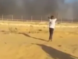 صورة ثابتة ماخوذة من تسجيل الفيديو