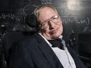 عالم الفيزياء البريطاني الشهير ستيفن هوكينغ