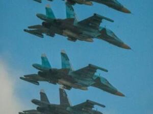 طائرات سوخوي 34 روسيا هلال مناورات فوستوك قرب الحدود الصينية والمنغولية في سيبريا
