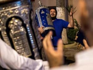 طقوس عيد المظال (سوكوت) اليهودي في كنيس بمدينة مراكش في المغرب

