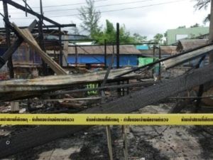 طوق امني في موقع التفجير في هوا هين في 12 اب/اغسطس 2016
