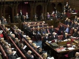 تقرير برلماني بريطاني يؤكد ان الحكومة سمحت باساءة معاملة سجناء بتهم على صلة بالارهاب
