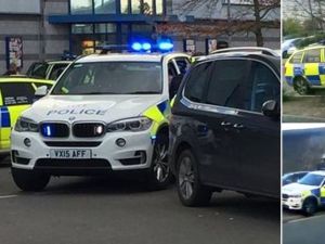 الشرطة البريطانية تنهي عملية احتجاز رهائن في مجمع ترفيهي


