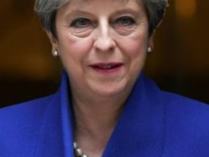 رئيسة الوزراء البريطانية تيريزا ماي