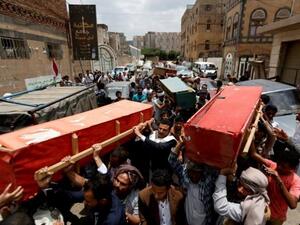 التحالف بقيادة السعودية يقر بقصف مدنيين في صنعاء عن طريق الخطأ