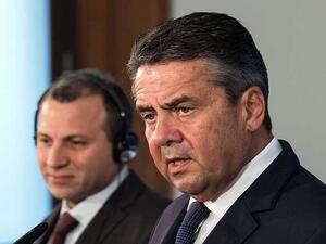 وزير الخارجية الألماني، زيغمار غابريل مع نظيره اللبناني جبران باسيل