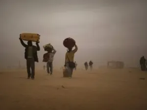 ايجاد حلول سياسية للازمة الليبية 