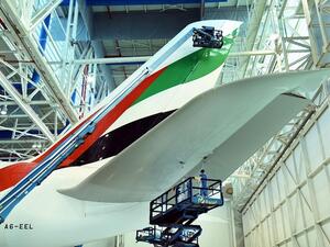 The airline saves 11.7 million liters of water per year using the dry washing method. (Photo courtesy: Emirates) 