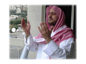 Pictorial proof of George Wassouf's conversion?