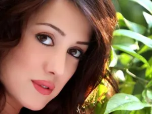 الفنانة السورية المتألقة كندة علوش