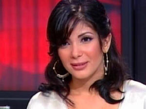 الممثلة المصرية منى زكي