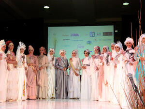 Muslimah World to be held on Wednesday is the Muslim world's answer to Miss World taking place in Indonesia this month. (muslima.com)
