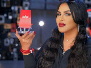 Ahlam did not comment on the changes until recently when she posted a picture on of herself on her instagram account on the set of 'The Voice' show. (Source: @ahlamalshamsi - Instagram)