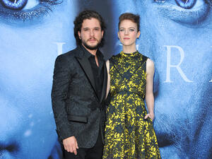 He knows nothing, except that he loves her. (Tinseltown / Shutterstock.com)