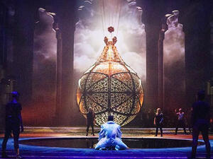 La Perle by Dragone. (Facebook)