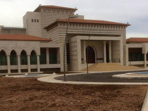 A fancy place for fancy reads. (PEDCAR)