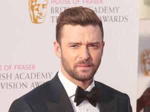 The singer discussed how he felt about the incident with Beats 1 host Zane Lowe as he prepares to take the stage Feb. 4 for the halftime show of Super Bowl LII. (Source: Twocoms - Shutterstock) 