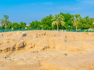 Excavation site in Al Ain, UAE. (Trabantos / shutterstock.com)