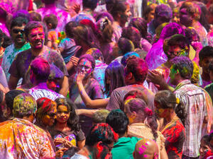 Another Indian celebration: Holi. (Kertu / Shutterstock.com