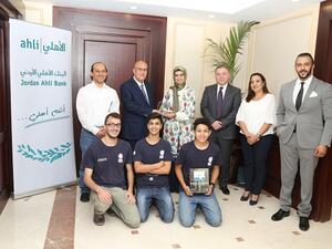 تمكن فريق "يوريكا" الذي يعتبر الفريق الأردني الأول في مجال الهندسة وتصميم الغواصات الآلية الذي يشارك في النسخة العالمية لهذه المسابقة، والذي تألف من خمسة طلاب، من مواجهة 39 فريقاً عالمياً ضمن فئة Rangers