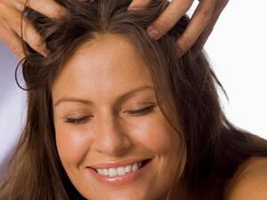 التدليك افضل علاج لمشكلة ضعف الدورة الدموية في فروة الرأس