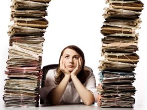 ساعات العمل الاضافية يمكن أن تضيف 8 كيلوغرامات الى وزنك الحالي 